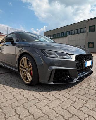 Audi TTS