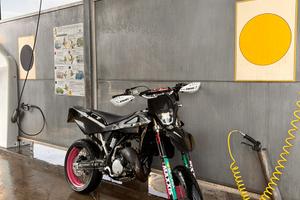 Husqvarna sm125