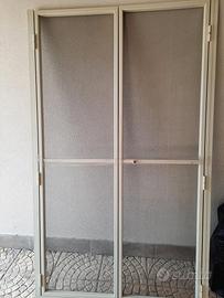 Zanzariera a battente 2 ante