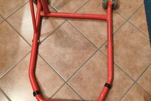 cavalletto alza moto per Ducati monobraccio