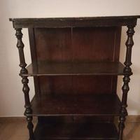 Piccola libreria a giorno