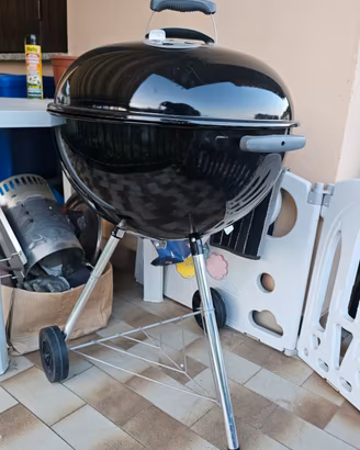 Weber Kettle

57