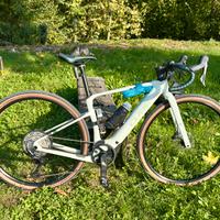 CUBE NUROAD HYBRID C:62 RACE 400X taglia S