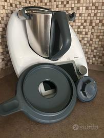 Bimby TM6 Vorwerk con doppio boccale
