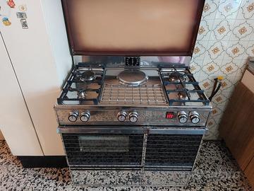 Fornello e forno gpl