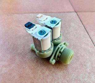 Elettrovalvola 2v lavatrici Candy/Hoover 41040283