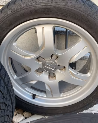 Cerchi e gomme audi 245/45/17
