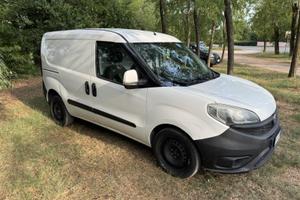 Fiat Doblò Cargo Metano 2017 – Bombole revisionate