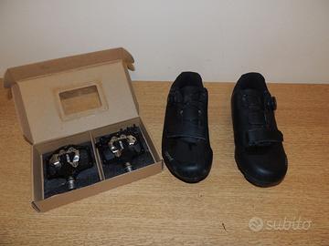 scarpe e pedali da bici tg 41