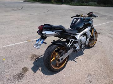 Yamaha FZ6 - 2005