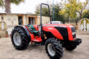 Trattore Massey Ferguson 3350 DT 40 kmh