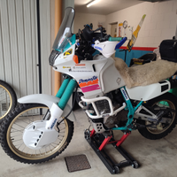 Honda Dominator 650