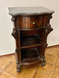 Comodino il legno con piano in marmo