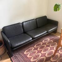 Divano in pelle anni 70