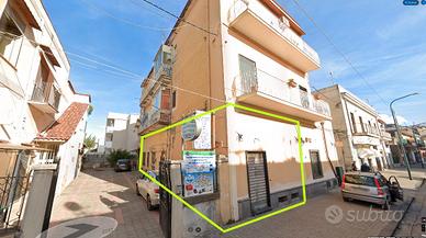 Quadrilocale Via Nolana