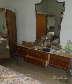 Prezzo: al vostro buon cuore.