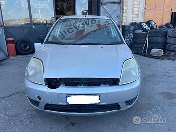 Ricambi Ford Fiesta 1.4 TDCi 68cv del 2003