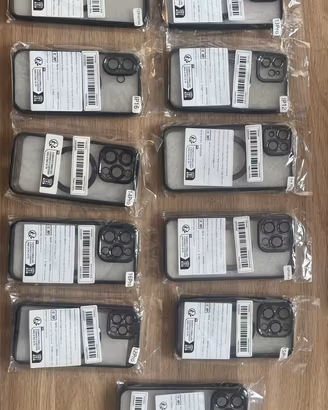 Cover iPhone vari modelli trasparenti bordo nero