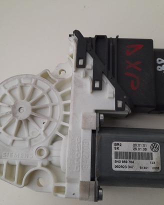 MOTORINO ALZAVETRO POSTERIORE DESTRA VOLKSWAGEN Ti