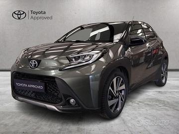 Toyota Aygo X 1.0B (72 CV) Lounge S-CVT