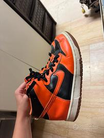 Scarpe nike dunk arancioni e nere