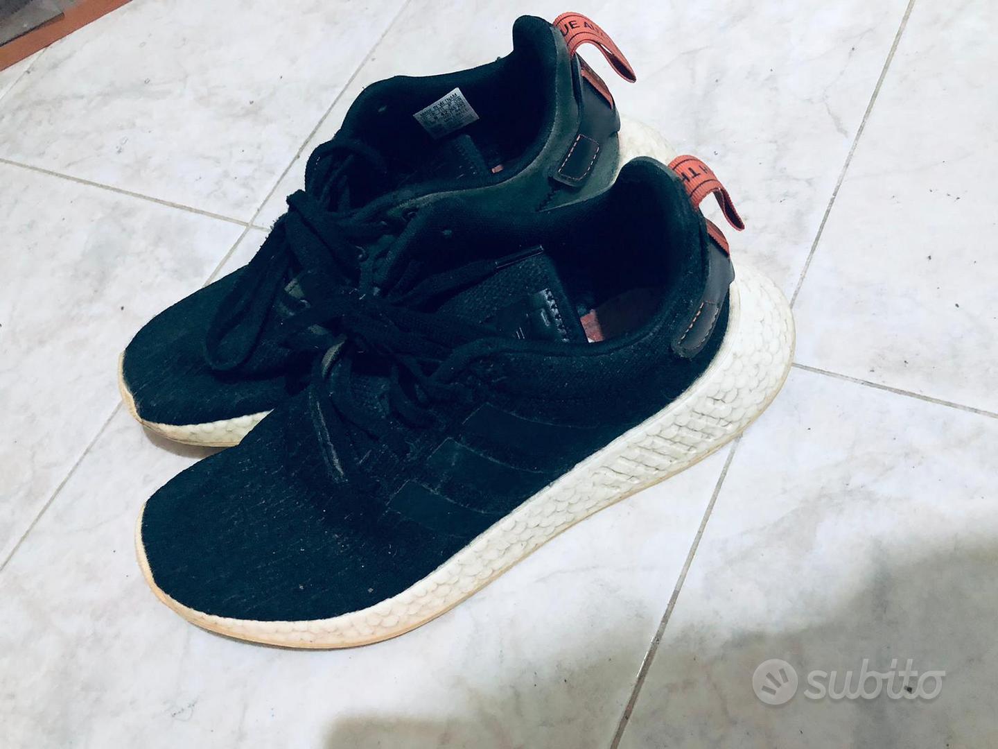 Adidas nmd cheap r2 a stivaletto