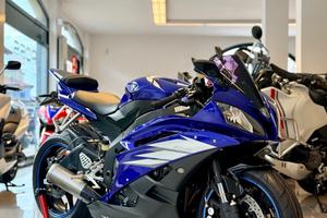 YAMAHA YZF R6 ORIGINALE FINANZIABILE