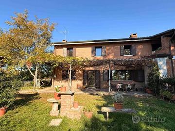 Villa di 114 m² con più di 5 locali a Gruaro
