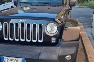 Jeep Wrangler 2.8 CRD DPF Sahara Auto