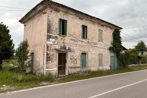 San Giorgio della Richinvelda rustico collabente