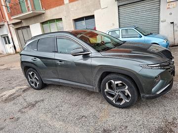 una delle poche tucson con entrambi i pacchetti 