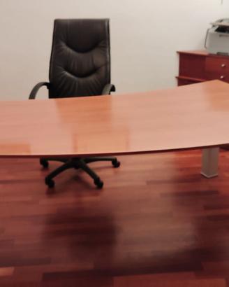 ARREDAMENTO COMPLETO UFFICIO