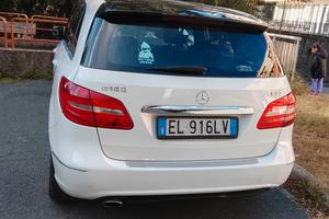 Mercedes 2012 180 D 