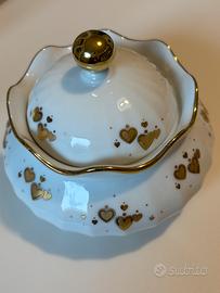 Soprammobile con coperchio