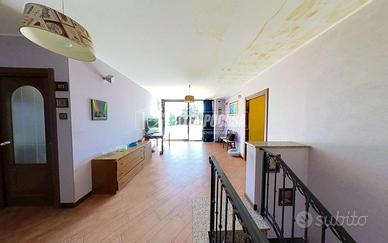 6 LOCALI CON GIARDINO