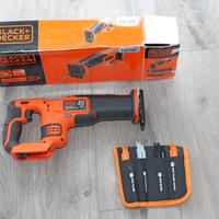 Sega a gattuccio a batteria Black&Decker