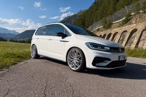 Volkswagen Touran R -Line 1.8 BENZINA