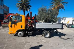 ISUZU 35 Q.LI NUOVO DA IMMATRICOLARE + GRU FASSI F