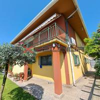 PEGOLOTTE - VILLA SINGOLA CON GIARDINO