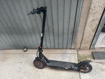 Monopattino vivo bike