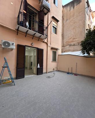 Ampio 3 Vani Ristrutturato con Terrazzo