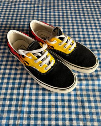 Sneaker Vans Era (flames) n. 38