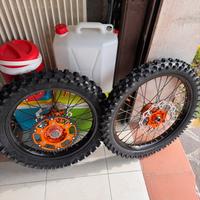KTM SET DI RUOTE FACTORY