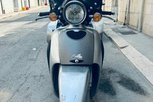 Aprilia Scarabeo 200 gt 2004