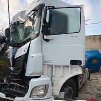 Daf 106 del 2016 incidentato da ricambi