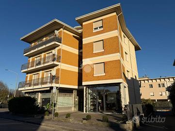 3 LOCALI A OSPITALETTO