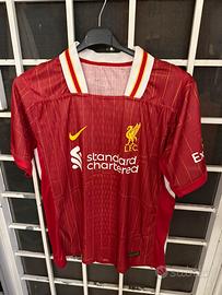 Maglia Liverpool 24/25 non faccio spedizioni