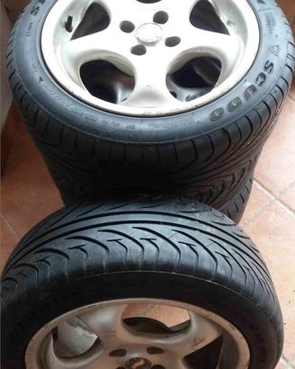 Gomme estive montate su cerchi in lega 195 50 R15