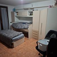 Cameretta completa a due letti