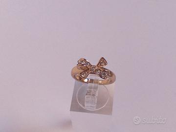 Anello vintage con cristalli Swarovski 